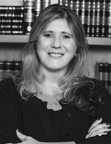 [Ana Paula Oriola De Raeffray]